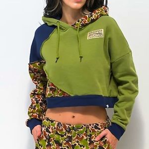 Broken Promises cropped camo hoodie